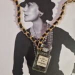 Vintage CHANEL Gold Plate Chain Perfume Parfum No.5 Charm 24" Necklace 6 Vintage CHANEL Gold Plate Chain Perfume Parfum No.5 Charm 24" Necklace 6