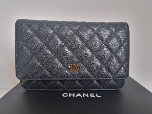 Chanel classic WOC GHW Caviar