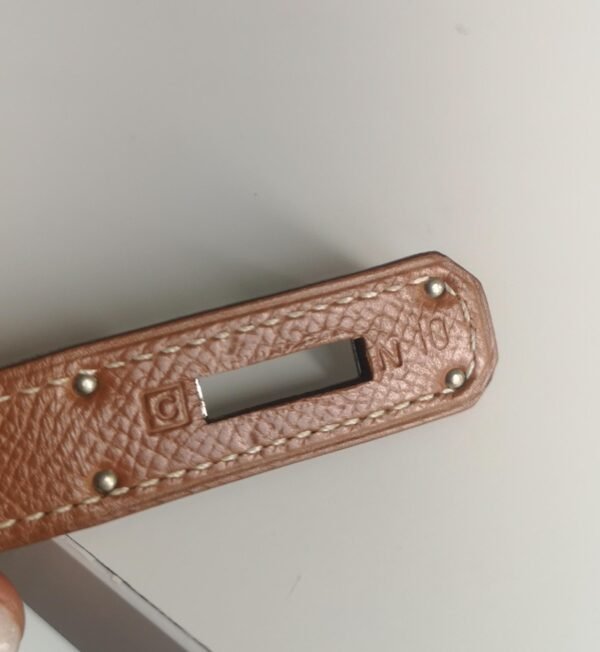 Hermes Kelly 28 Gold PHW strap end 2