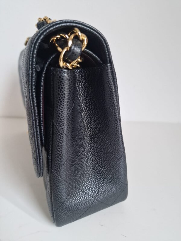Chanel jumbo flap bag caviar leather GHW Side 2 Chanel jumbo flap bag caviar leather GHW Side 2