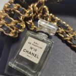 Vintage CHANEL Gold Plate Chain Perfume Parfum No.5 Charm 24" Necklace 3 Vintage CHANEL Gold Plate Chain Perfume Parfum No.5 Charm 24" Necklace 3
