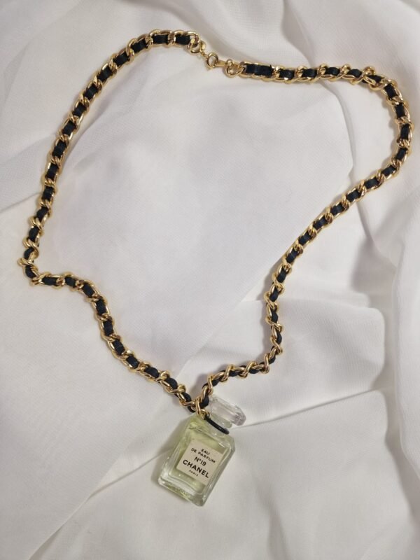 Vintage CHANEL Gold Plate Chain Perfume Parfum No.5 Charm 24" Necklace 2 Vintage CHANEL Gold Plate Chain Perfume Parfum No.5 Charm 24" Necklace 2