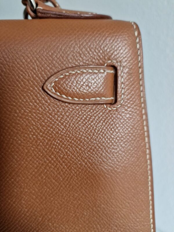Hermes Kelly 28 Gold PHW Epsom View 3