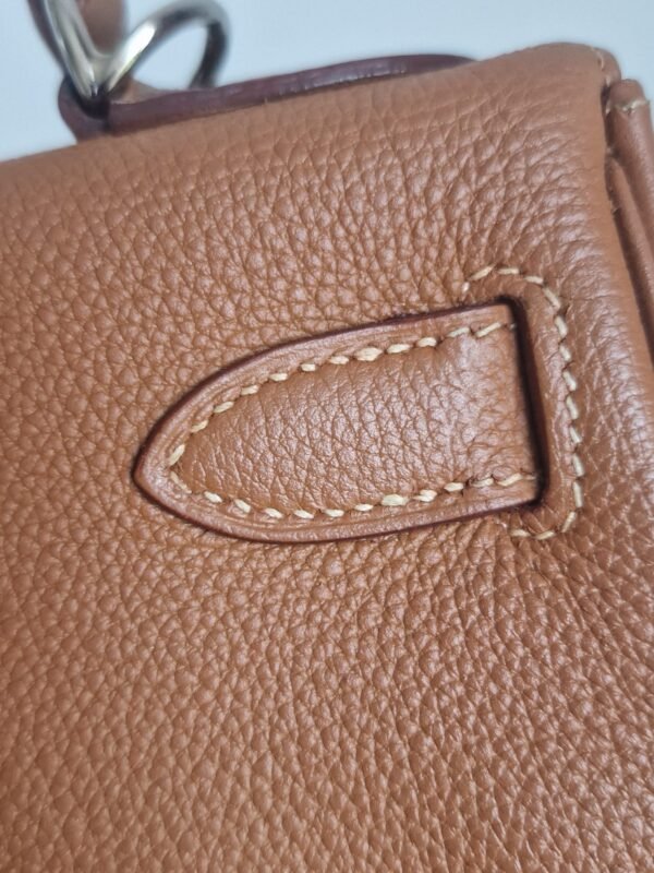 Hermes Kelly 28 Gold PHW togo view 1