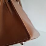 Hermes Kelly 28 Gold PHW Epsom View 2