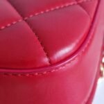 Chanel nailed flap bag in red calfskin GHW corner 1