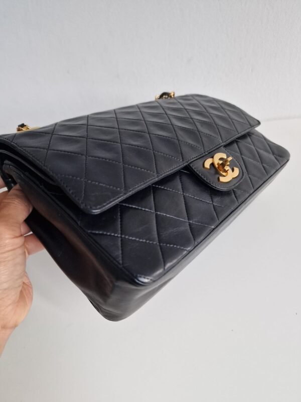 Chanel Classic GHW black corner 1