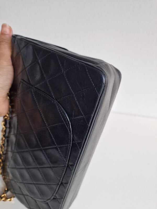 Chanel Classic GHW black corner 4