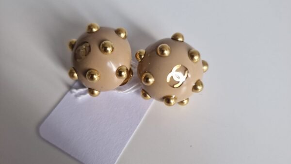 Chanel Earring gold CC