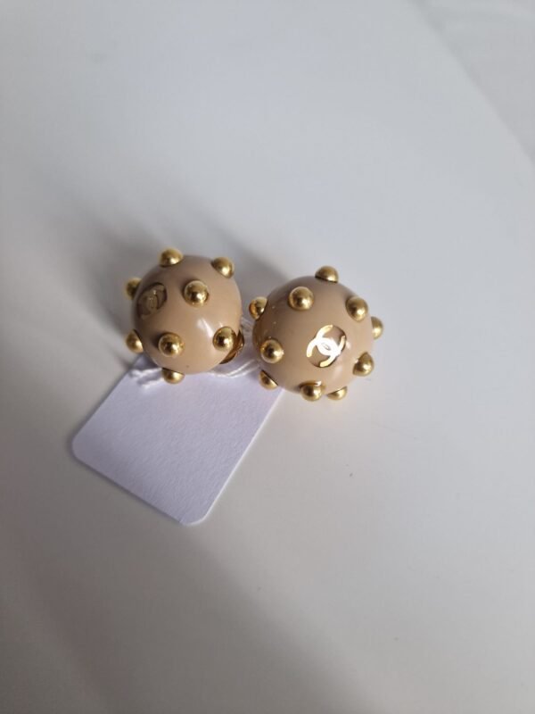 Chanel Earring gold CC