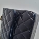 puffy Chanel medium classic corner 1 puffy Chanel medium classic corner 1